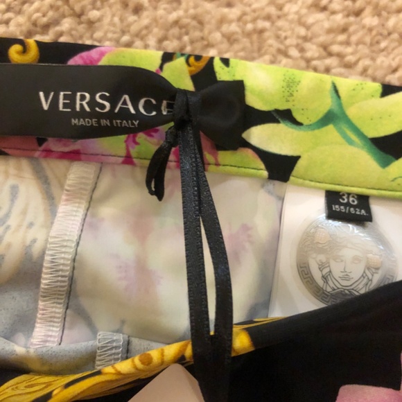Versace leggings - Picture 6 of 6